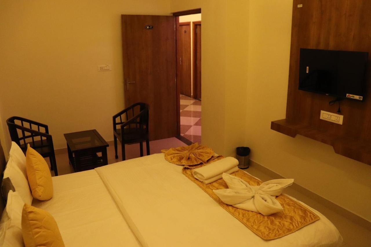Hotel Jmb Джодхпур Экстерьер фото